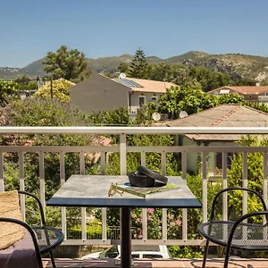 https://rosilion-studios-apartments.kefaloniahotels.net