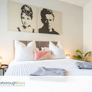 https://hampton-house.yorkshirehotels.net